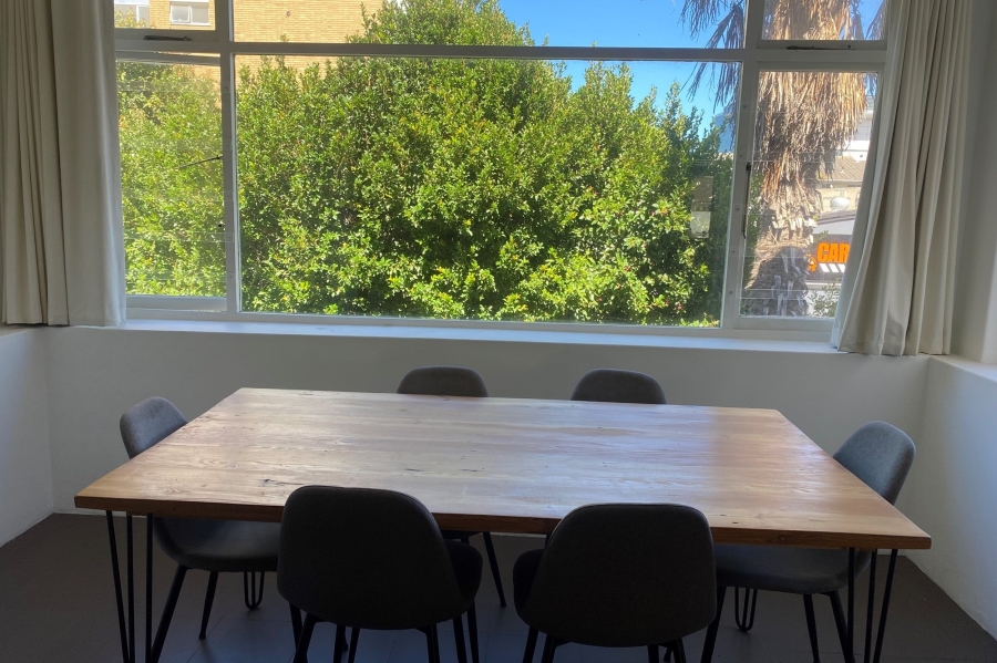 2 Bedroom Property for Sale in Sea Point Western Cape